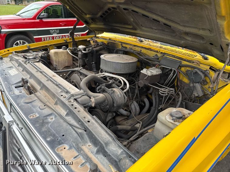 image for item EJ8756 1986 Chevrolet K30 pumper fire truck