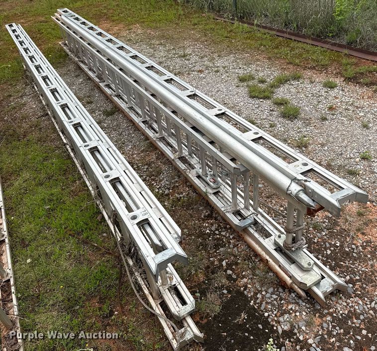 image for item EJ8757 (5) ladders