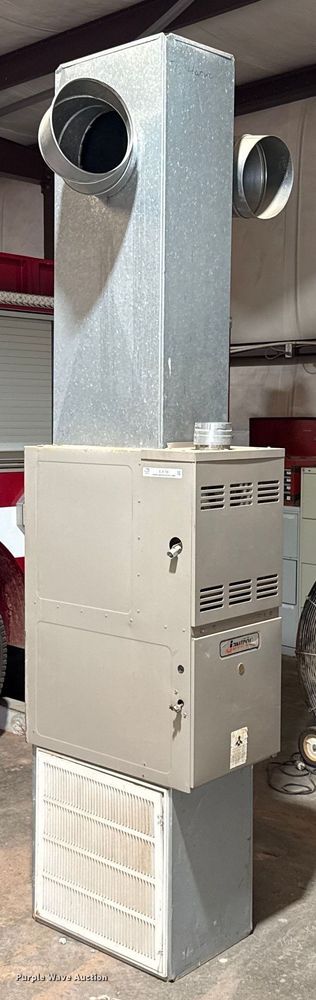 image for item EJ8758 Janitrol heat and air unit