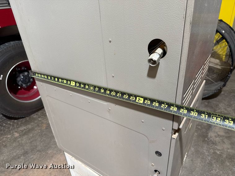 image for item EJ8758 Janitrol heat and air unit