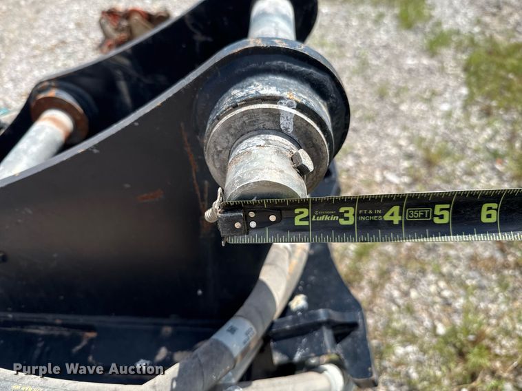 image for item EJ8769 2014 Caterpillar CVP40 excavator plate compactor