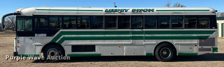 image for item EK0469 2005 Thomas Built Conventional coach bus