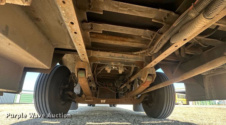 image for item EK0469 2005 Thomas Built Conventional coach bus