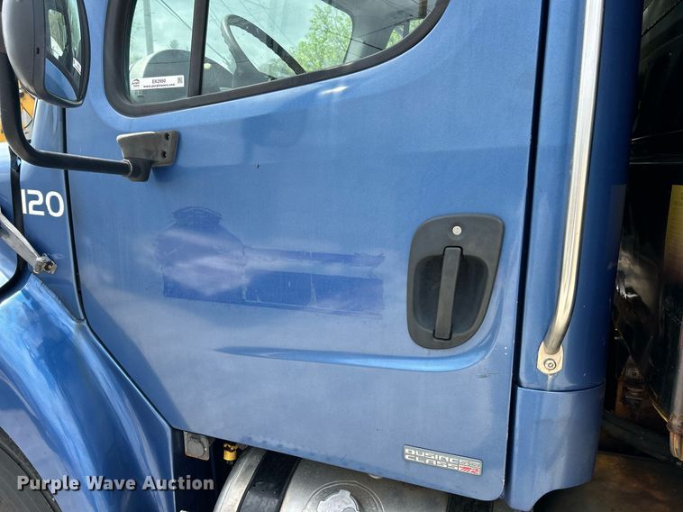 image for item EK2950 2010 Freightliner Business Class M2 dump truck