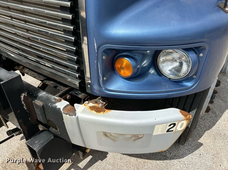 image for item EK2950 2010 Freightliner Business Class M2 dump truck