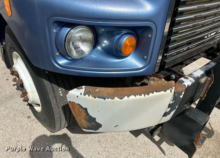 image for item EK2950 2010 Freightliner Business Class M2 dump truck