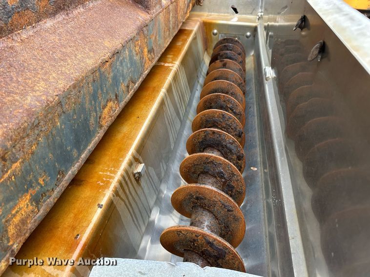 image for item EK2950 2010 Freightliner Business Class M2 dump truck