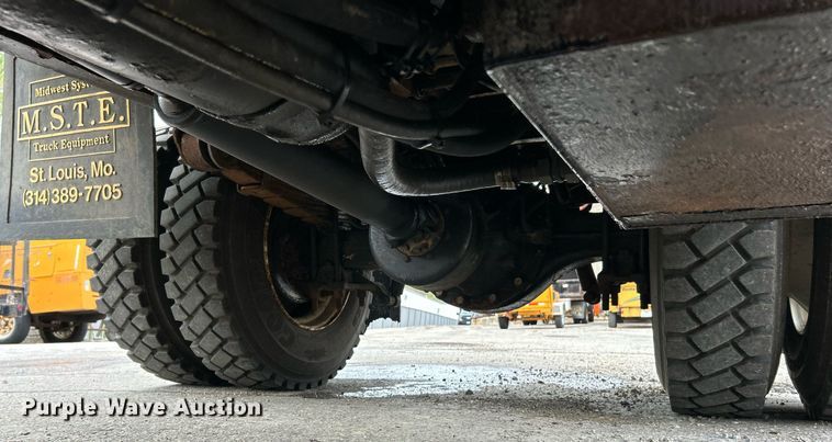 image for item EK2950 2010 Freightliner Business Class M2 dump truck