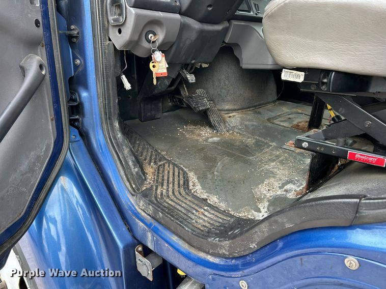 image for item EK2950 2010 Freightliner Business Class M2 dump truck