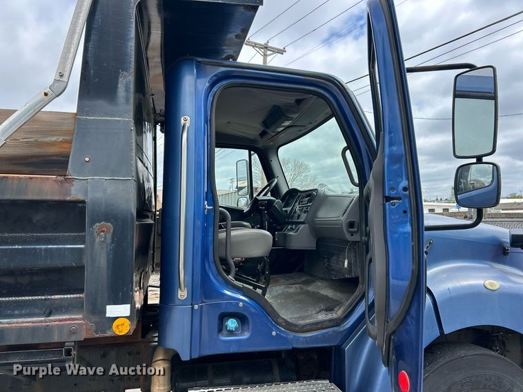 image for item EK2950 2010 Freightliner Business Class M2 dump truck