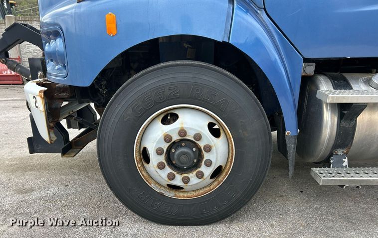 image for item EK2950 2010 Freightliner Business Class M2 dump truck