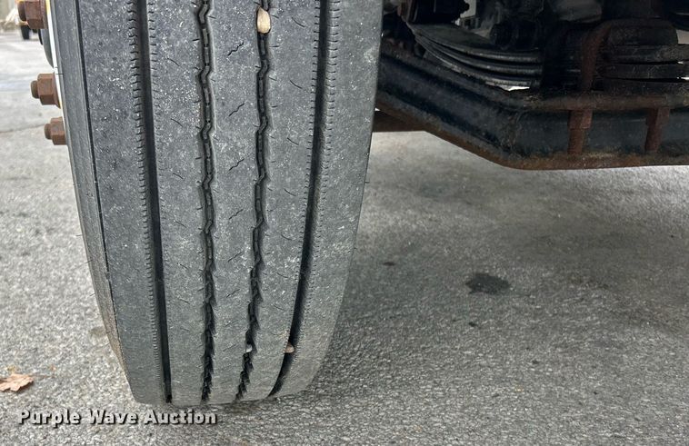 image for item EK2950 2010 Freightliner Business Class M2 dump truck