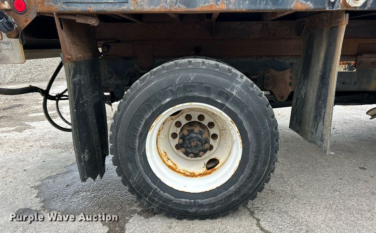 image for item EK2950 2010 Freightliner Business Class M2 dump truck