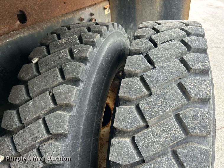 image for item EK2950 2010 Freightliner Business Class M2 dump truck