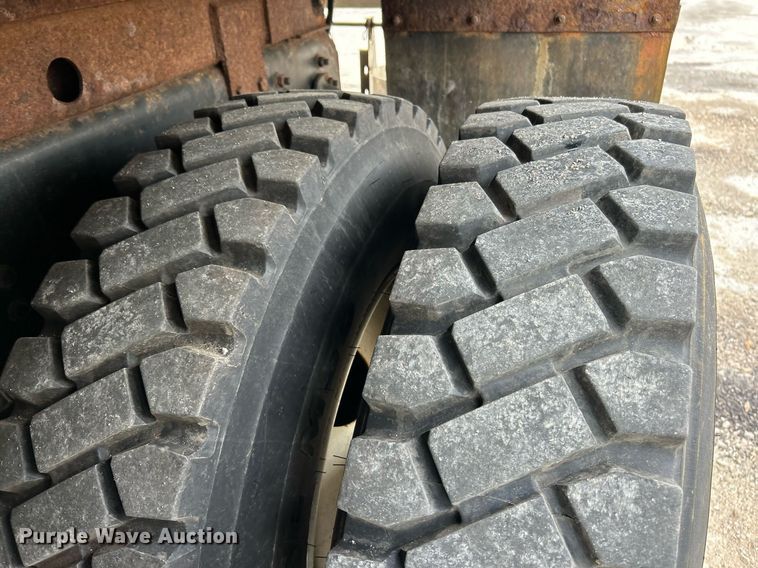 image for item EK2950 2010 Freightliner Business Class M2 dump truck