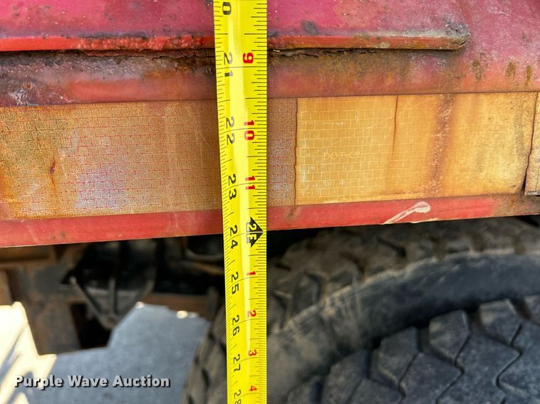 image for item EK2952 2010 International SA525 dump truck