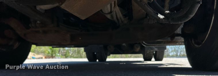 image for item EK2952 2010 International SA525 dump truck