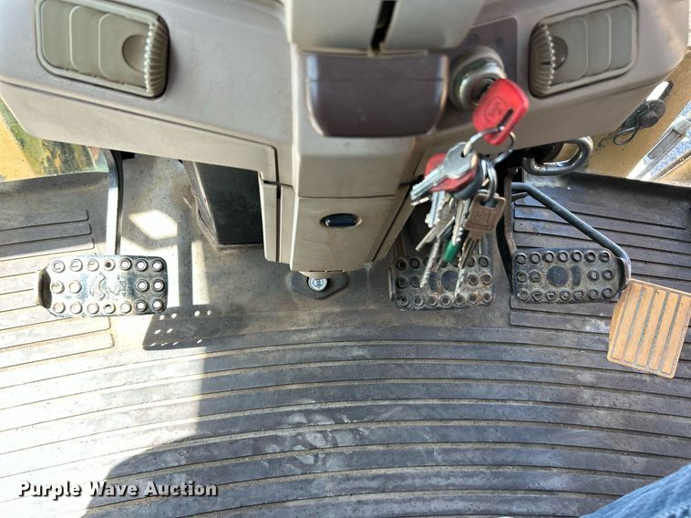 image for item EK2961 John Deere 6210 tractor