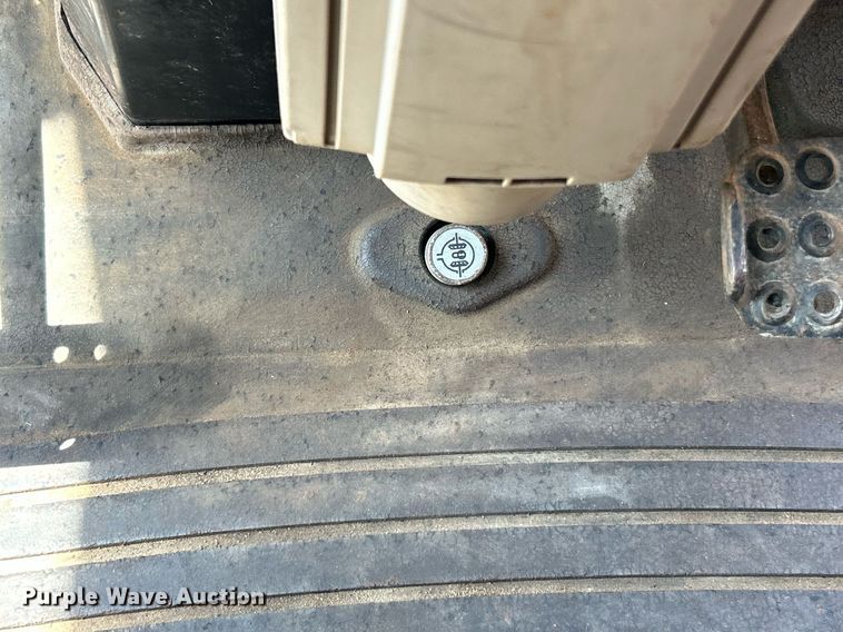 image for item EK2961 John Deere 6210 tractor