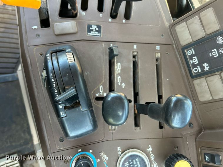 image for item EK2961 John Deere 6210 tractor