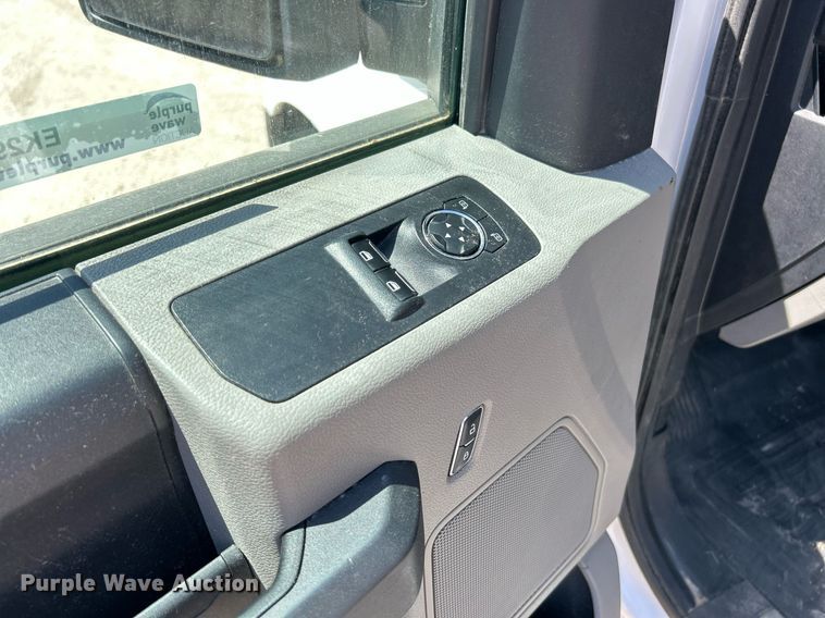 image for item EK2962 2017 Ford F150 XL pickup truck