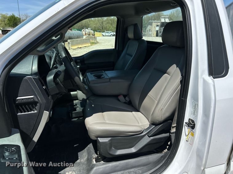 image for item EK2962 2017 Ford F150 XL pickup truck