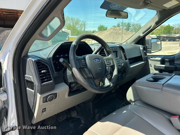 image for item EK2962 2017 Ford F150 XL pickup truck