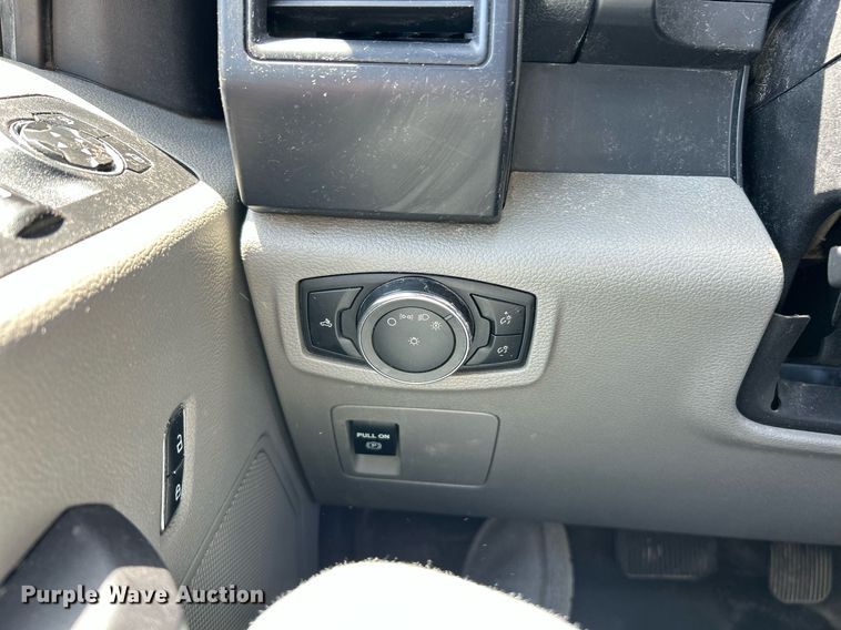 image for item EK2962 2017 Ford F150 XL pickup truck