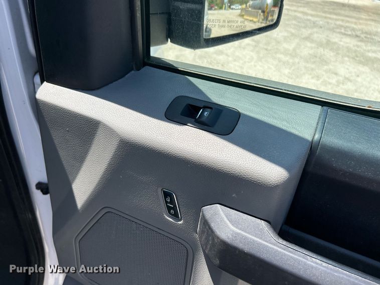 image for item EK2962 2017 Ford F150 XL pickup truck