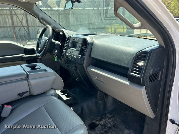 image for item EK2962 2017 Ford F150 XL pickup truck