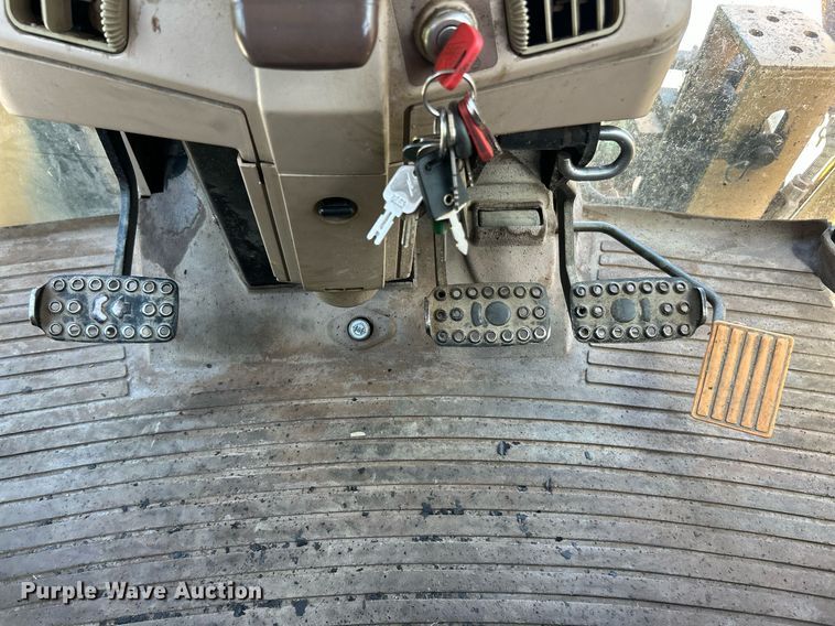 image for item EK2963 John Deere 6210 tractor