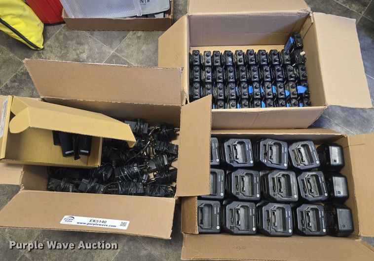 image for item EK5140 Motorola Minitor V pagers