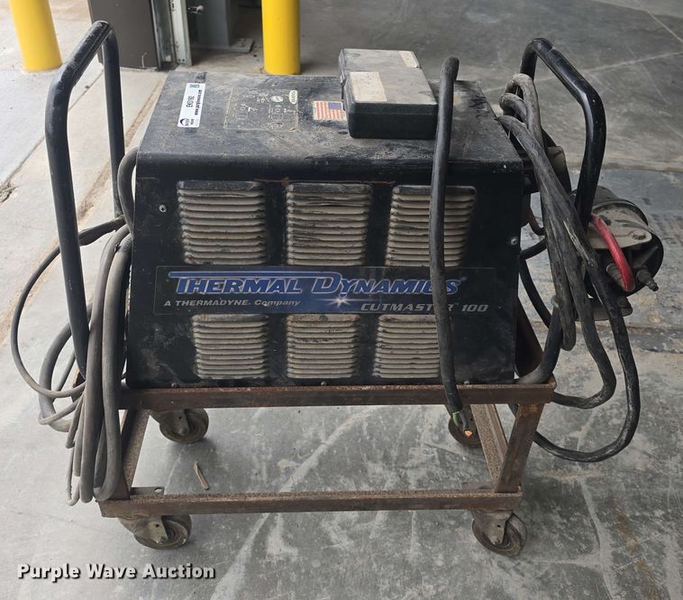 image for item EK5192 Thermal Dynamics Cut Master 100 plasma cutter
