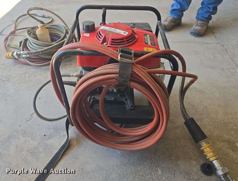 image for item EK5198 Hurst Jaws of Life  rescue tool