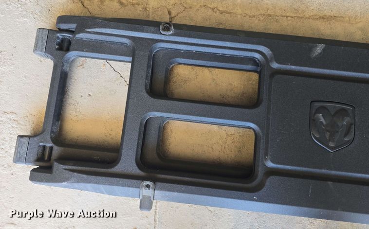 image for item EK5204 Automotive accessories  