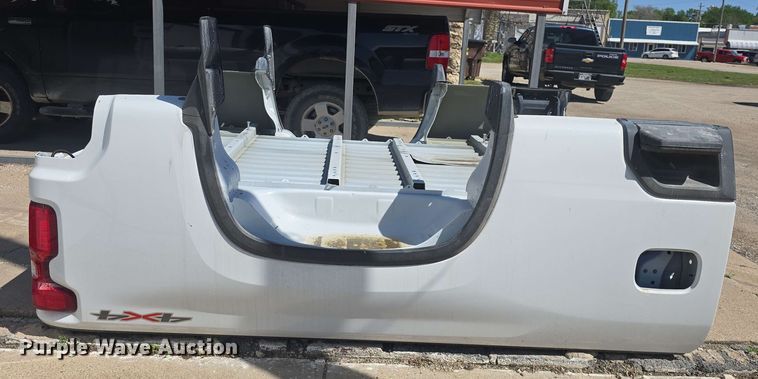 image for item EK5205 2023 Chevrolet  Silverado 2500 pickup truck bed