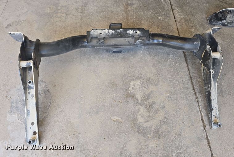 image for item EK5205 2023 Chevrolet  Silverado 2500 pickup truck bed