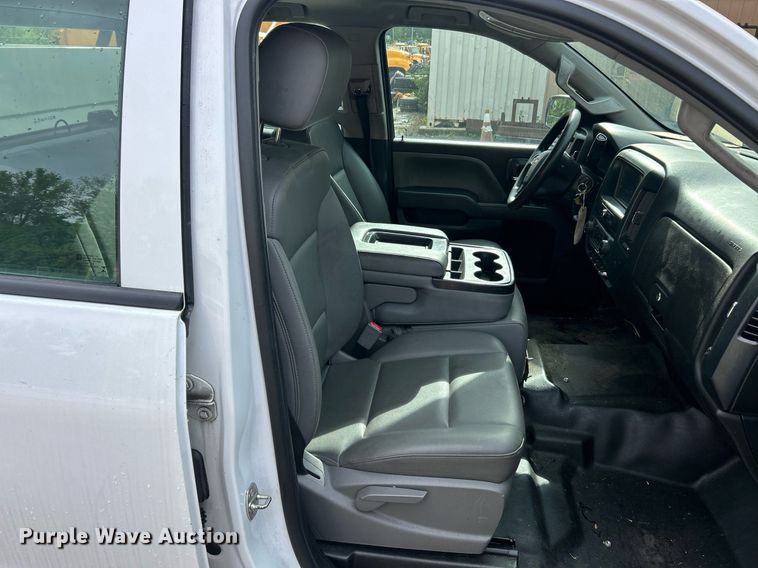 image for item EK8012 2018 Chevrolet Silverado 2500 LS Double Cab utility bed pickup truck