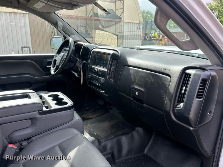 image for item EK8012 2018 Chevrolet Silverado 2500 LS Double Cab utility bed pickup truck