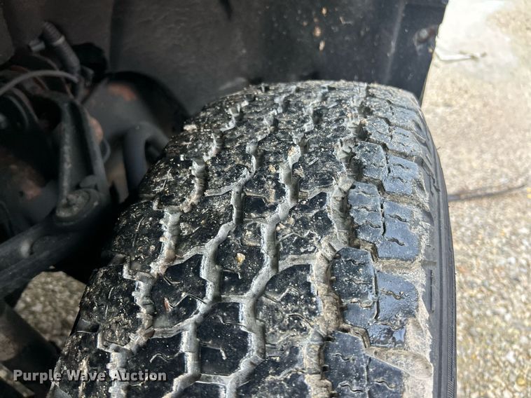 image for item EK8012 2018 Chevrolet Silverado 2500 LS Double Cab utility bed pickup truck