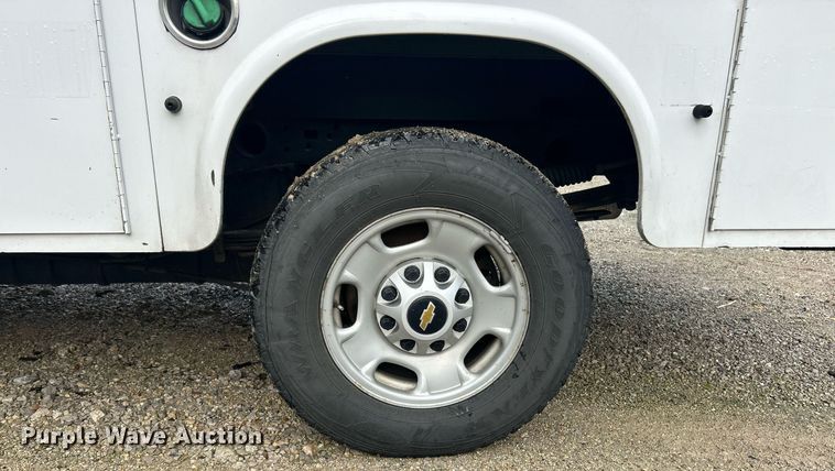 image for item EK8012 2018 Chevrolet Silverado 2500 LS Double Cab utility bed pickup truck