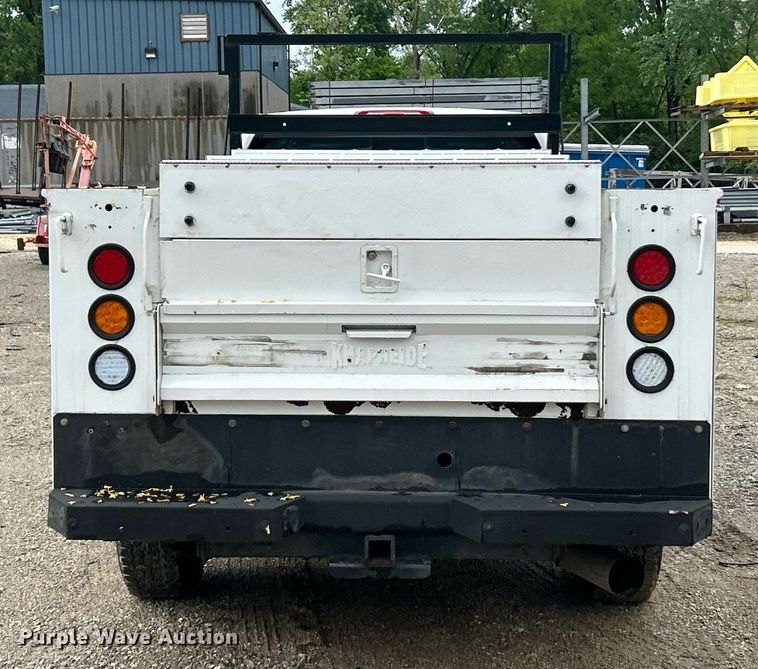 image for item EK8013 2015 Chevrolet Silverado 2500 Double Cab utility bed pickup truck