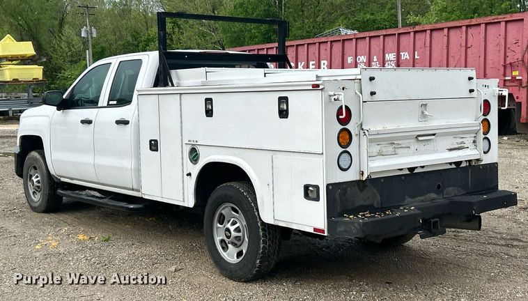 image for item EK8013 2015 Chevrolet Silverado 2500 Double Cab utility bed pickup truck