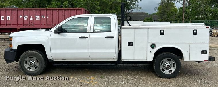 image for item EK8013 2015 Chevrolet Silverado 2500 Double Cab utility bed pickup truck