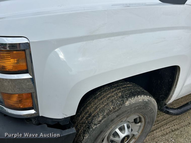 image for item EK8013 2015 Chevrolet Silverado 2500 Double Cab utility bed pickup truck