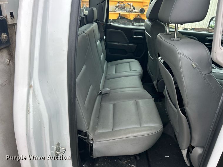 image for item EK8013 2015 Chevrolet Silverado 2500 Double Cab utility bed pickup truck