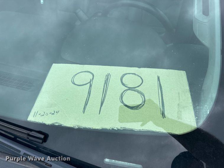 image for item EK8013 2015 Chevrolet Silverado 2500 Double Cab utility bed pickup truck