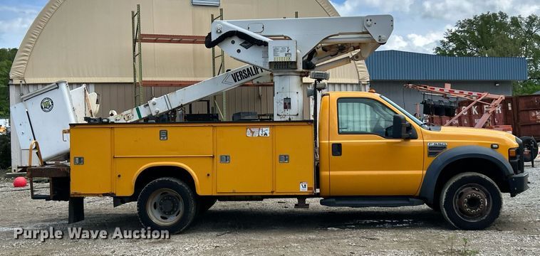 image for item EK8015 2009 Ford F550 Super Duty XL bucket truck