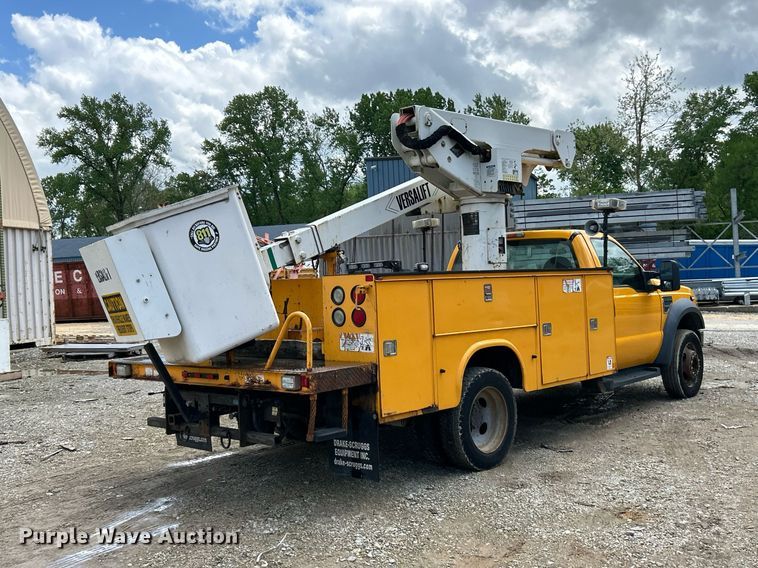 image for item EK8015 2009 Ford F550 Super Duty XL bucket truck