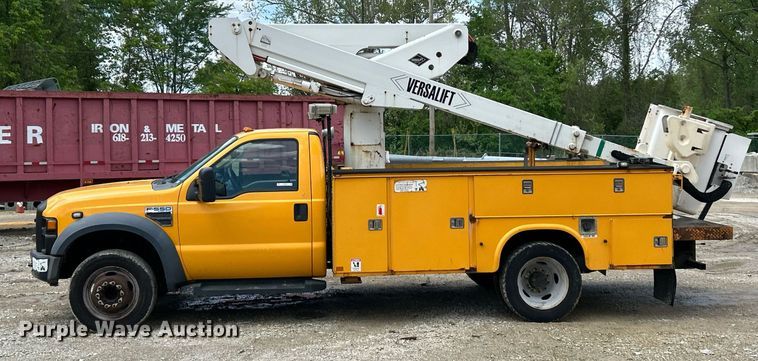 image for item EK8015 2009 Ford F550 Super Duty XL bucket truck
